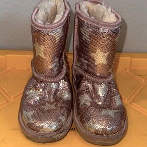 Girl’s Ugg Boots